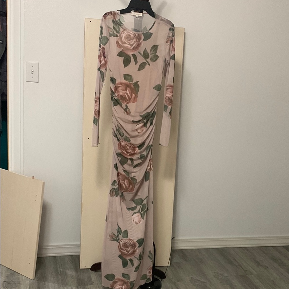 no comment Green and Tan Long Sleeve Gown for Wedding Guest
